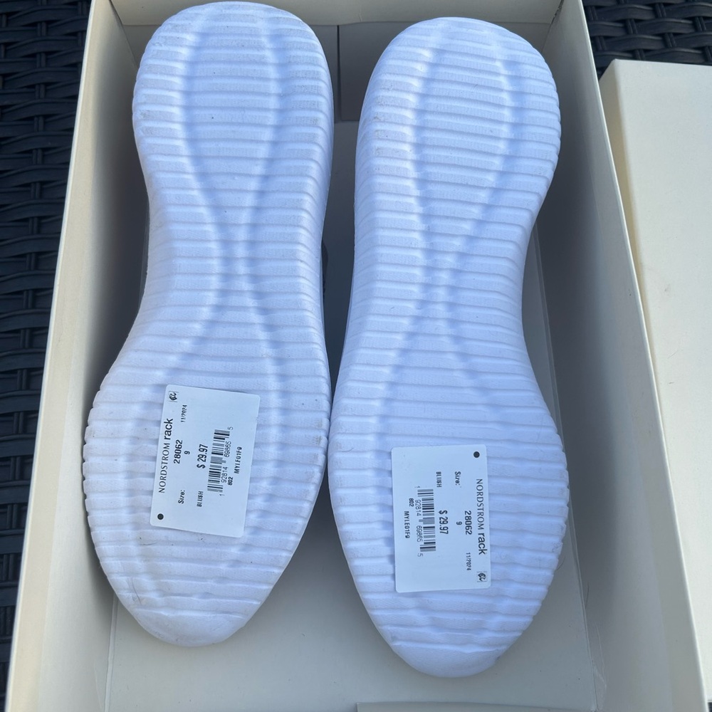 Anne Klein Women's Slip-On Knit Sneakers in Blush - Picture 5 of 5